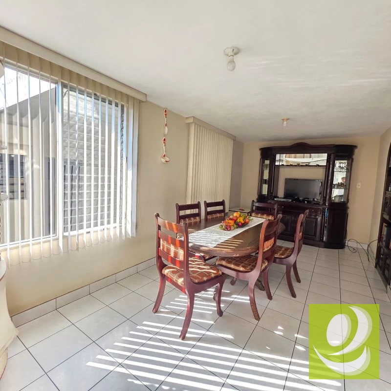 CASA COMERCIAL EN VENTA EN VALLE DEL SOL ZONA 4 MIXCO - 1