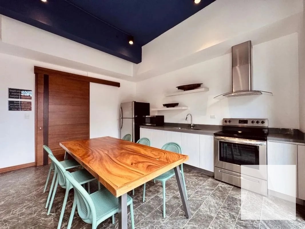 Moderno apartamento en el corazón de zona 10 - 15