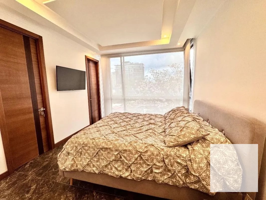 Moderno apartamento en el corazón de zona 10 - 10