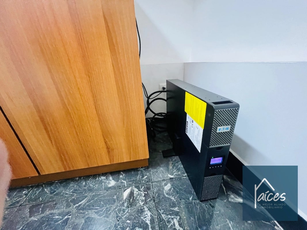 Clínica Odontológica en VENTA en Zona 10 (D) - 2
