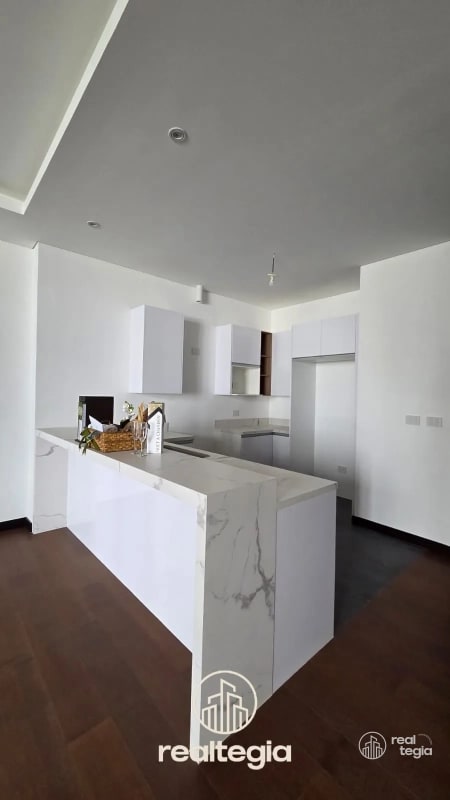 APARTAMENTO NOGALES DE CAYALÁ ZONA 16 - 10