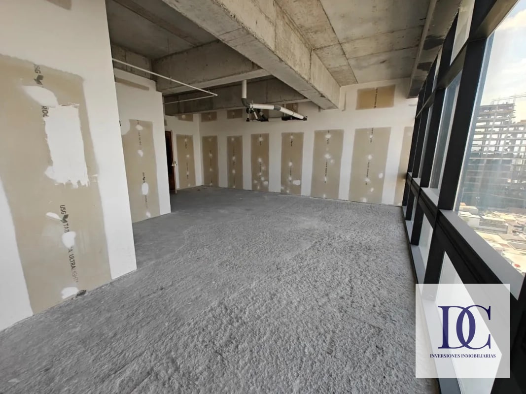 CLÍNICA MÉDICA EN VENTA – EDIFICIO RENOVATI | ZONA 10 - 6