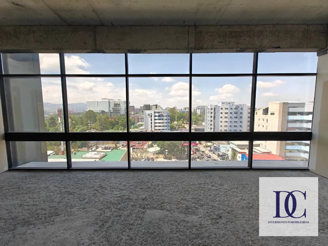 CLÍNICA MÉDICA EN VENTA – EDIFICIO RENOVATI | ZONA 10 - 5