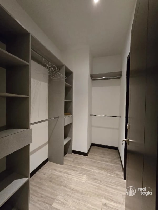 APARTAMENTO EN LIRIOS DE CAYALÁ ZONA 16 - 7