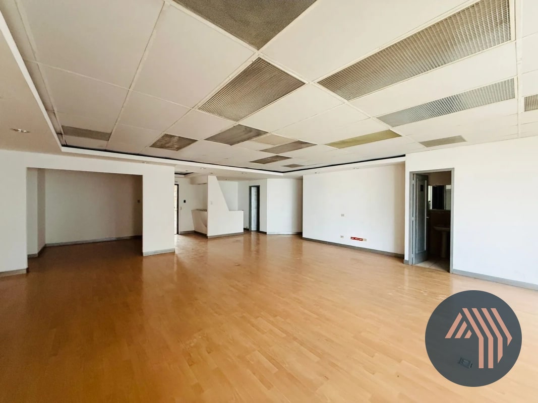 ALQUILER DE OFICINA TABICADA 151MT2 - MURANO CENTER, ZONA 10 - 7