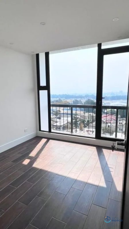 Apartamento en Alquiler – Edificio Roselló Zona 13 - 8