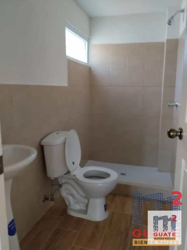 Casa en condominio en Renta, Zona 18 - 12
