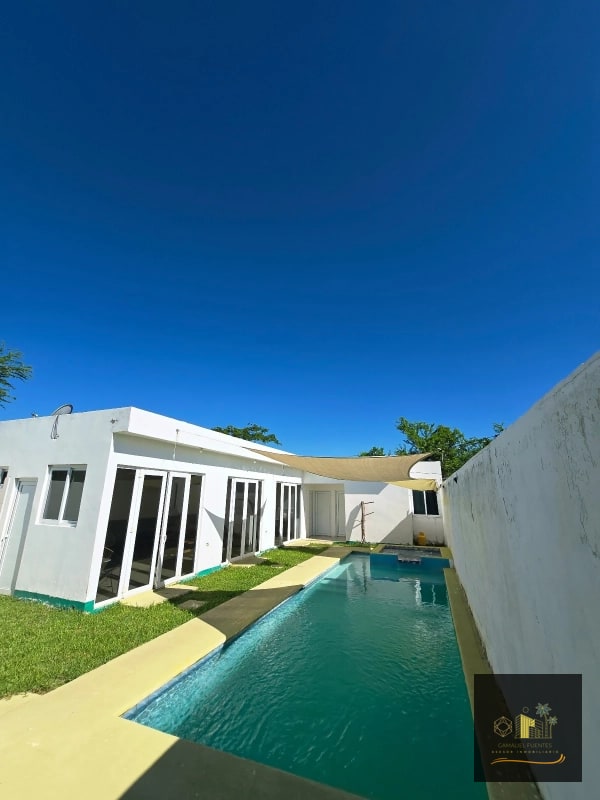 2 Casas de Playa en Venta en Monterrico - 16