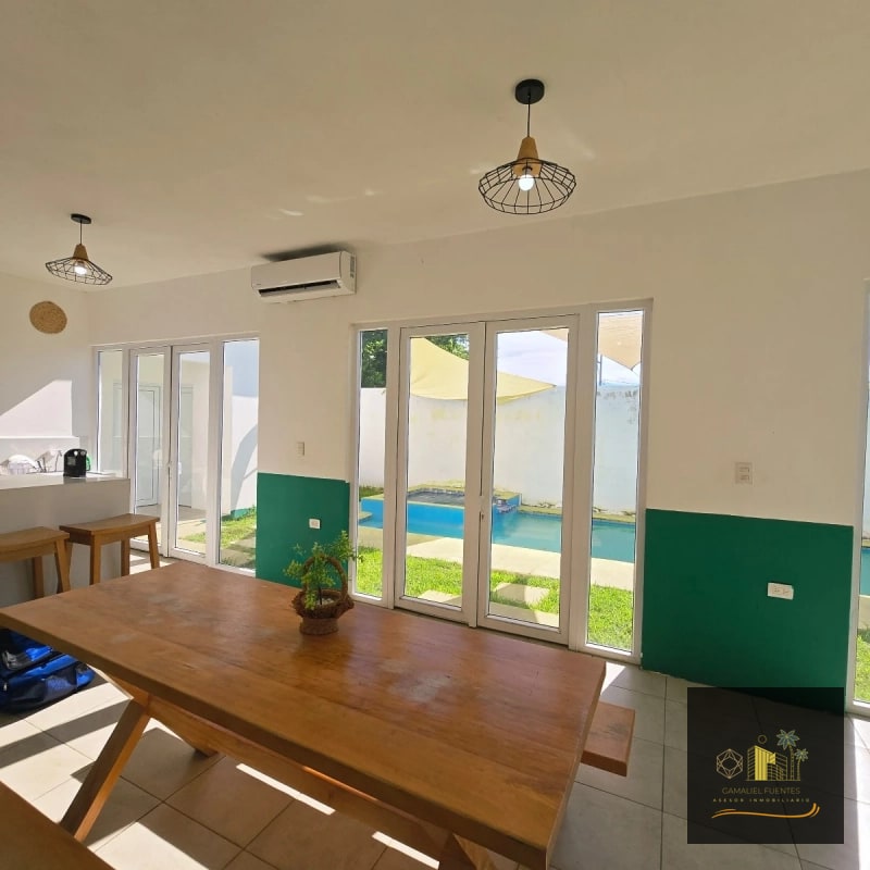 2 Casas de Playa en Venta en Monterrico - 10