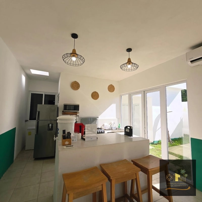 2 Casas de Playa en Venta en Monterrico - 9