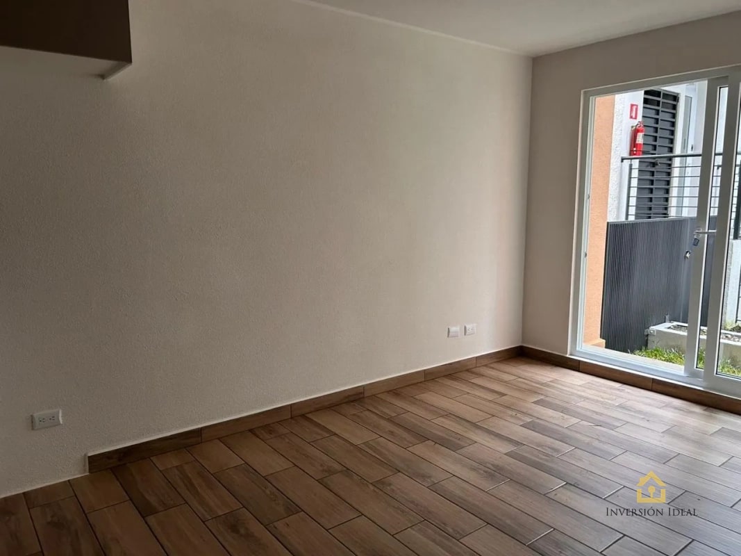 Rento Apto de 2 Hab + Linea Blanca + Jardin en Lares 16 – Q4,300. Zona 16 - 12