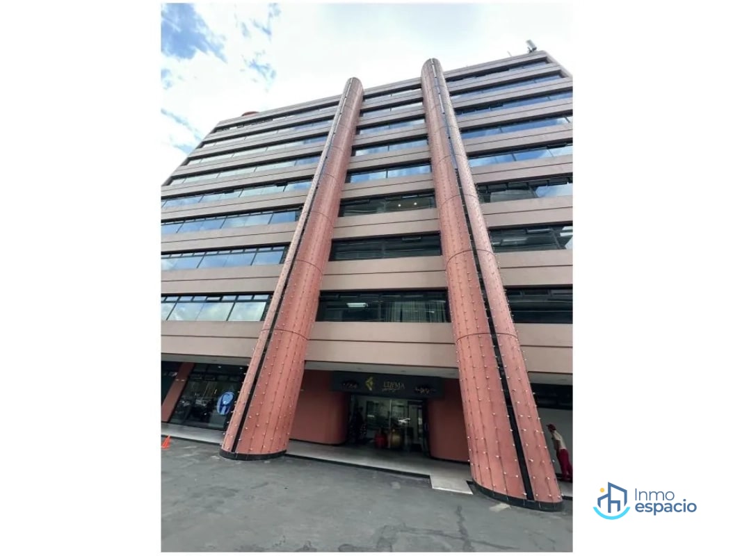 Oficina en Renta – Zona 10 | Frente a Oakland Mall y Design Center - 3
