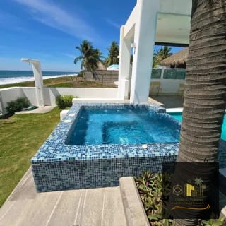 Casa De Playa en Venta Frente al mar en Monterrico — Casa vacacional en Venta en Monterrico, Santa Rosa — miniatura 14 de 17