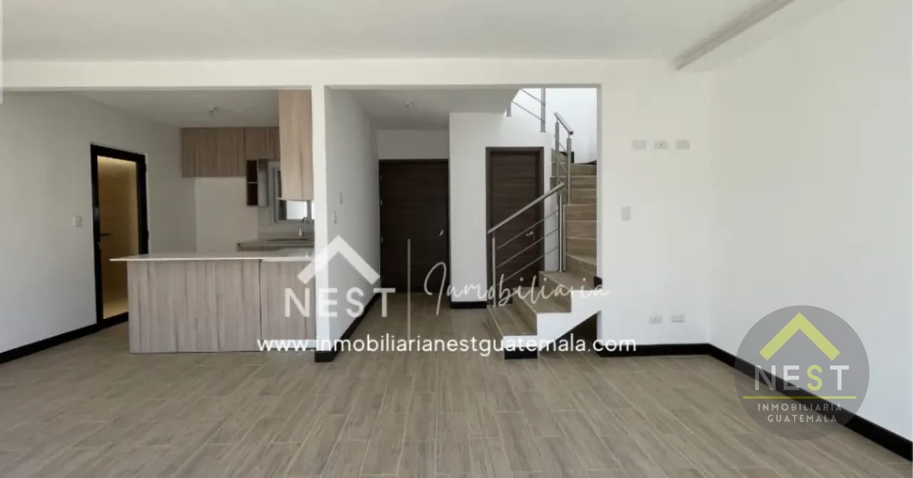 Casa nueva en renta con jardín | Bosques de Santa Elena - Km 26.5 CAES — Casa en Alquiler en Santa Elena Barillas, Guatemala, Ciudad — foto 1 de 17