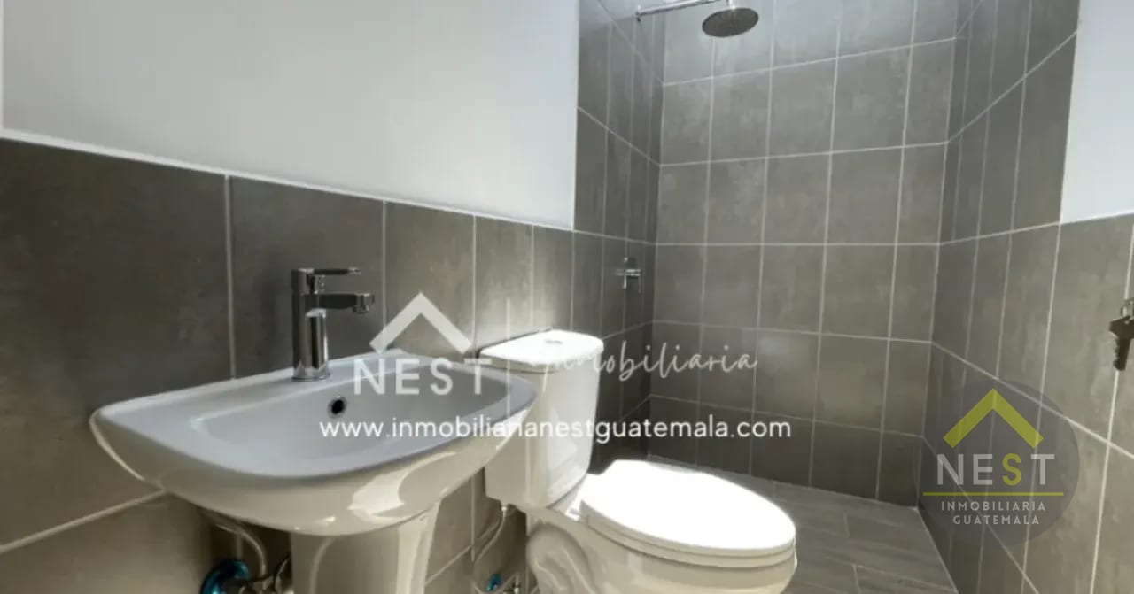 Casa nueva en renta con jardín | Bosques de Santa Elena - Km 26.5 CAES — Casa en Alquiler en Santa Elena Barillas, Guatemala, Ciudad — foto 7 de 17
