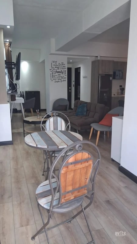 CENTRO VIVO, Zona 1. Apartamento amplio $135,000 - 5
