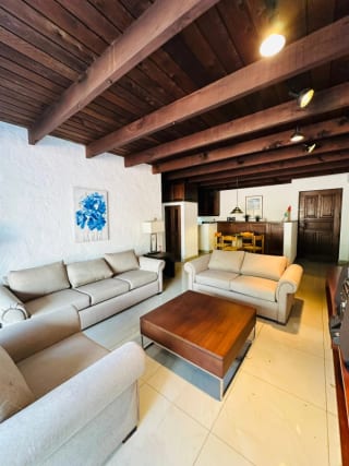 Apartamento en renta amueblado residencial los rincones zona 15 — Apartamento en Alquiler en Vista Hermosa II, Zona 15, Guatemala, Ciudad — miniatura 1 de 4