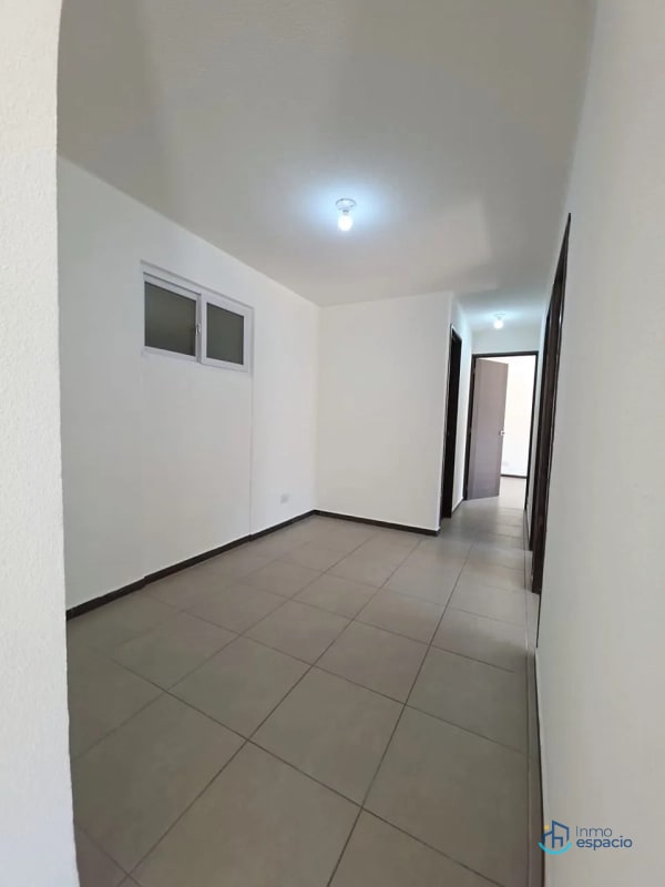 Apartamento en Venta – Parque San Ángel, Zona 2 - 9