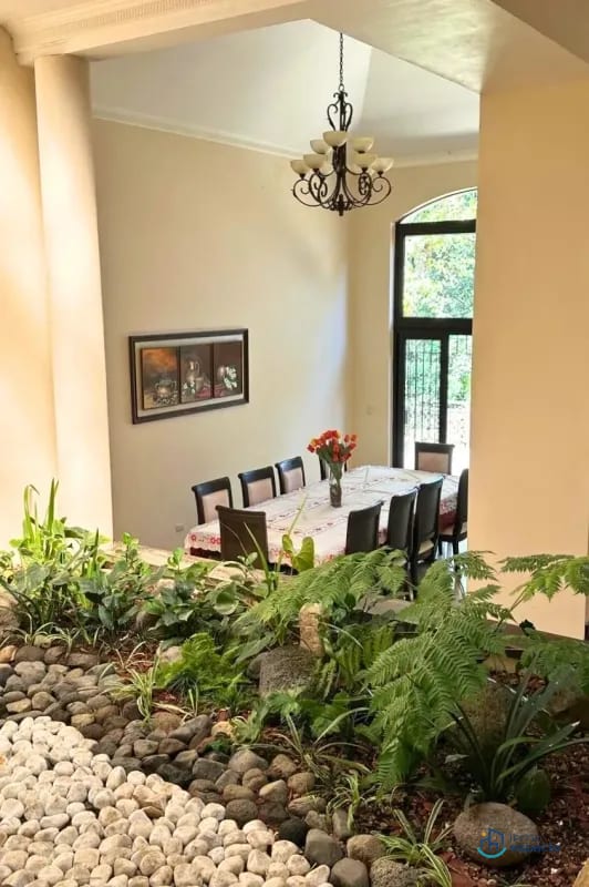 Casa en Venta – Condominio El Encinal, Mixco — Casa en Venta en Zona 6 Mixco, Guatemala, Ciudad — foto 15 de 17