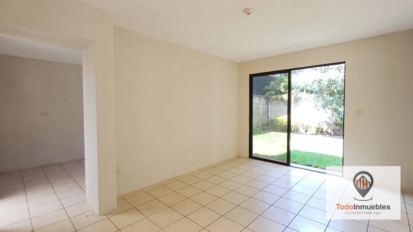 Casa en Venta en Villas del Pinar km 19.5 CES - 3