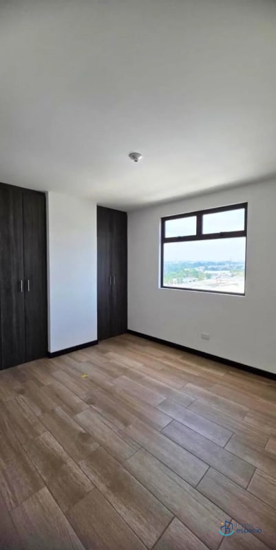 Apartamento en Venta – Edificio Petápolis, Zona 12 - 13