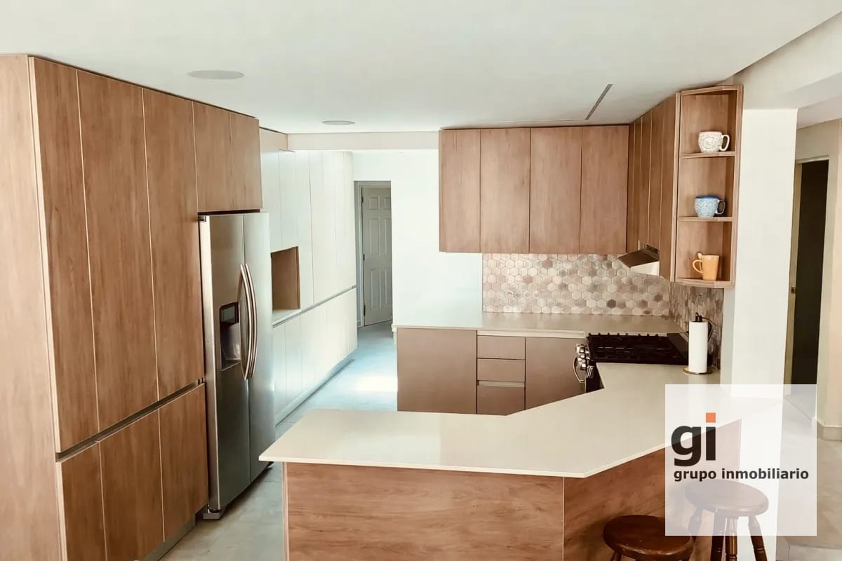 Linda Casa Remodelada en renta en Zona 13 — Casa en Alquiler en Zona 13, Guatemala, Ciudad — foto 1 de 5