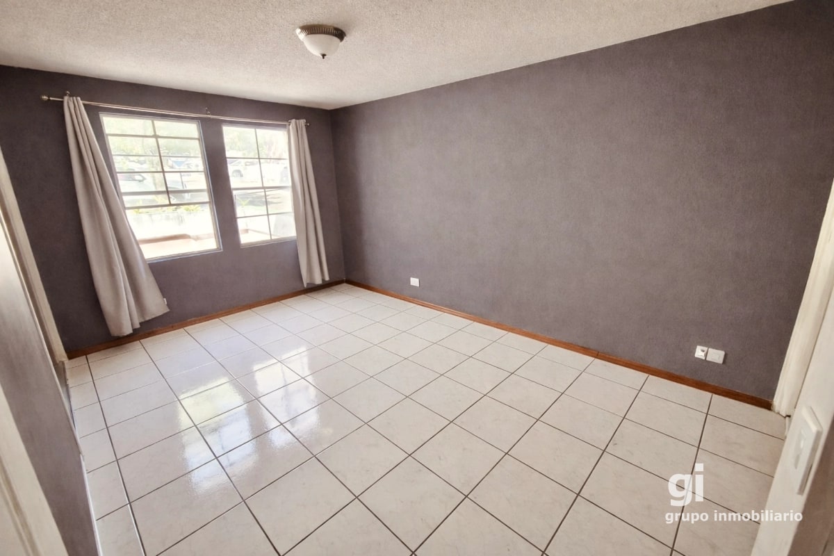 Lindo Townhouse Remodelado en Zona 13 - 2