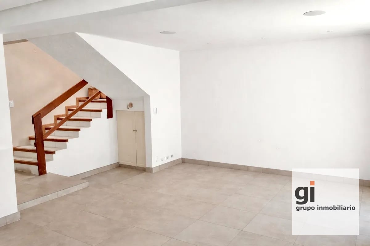 Linda Casa Remodelada en renta en Zona 13 — Casa en Alquiler en Zona 13, Guatemala, Ciudad — foto 4 de 5