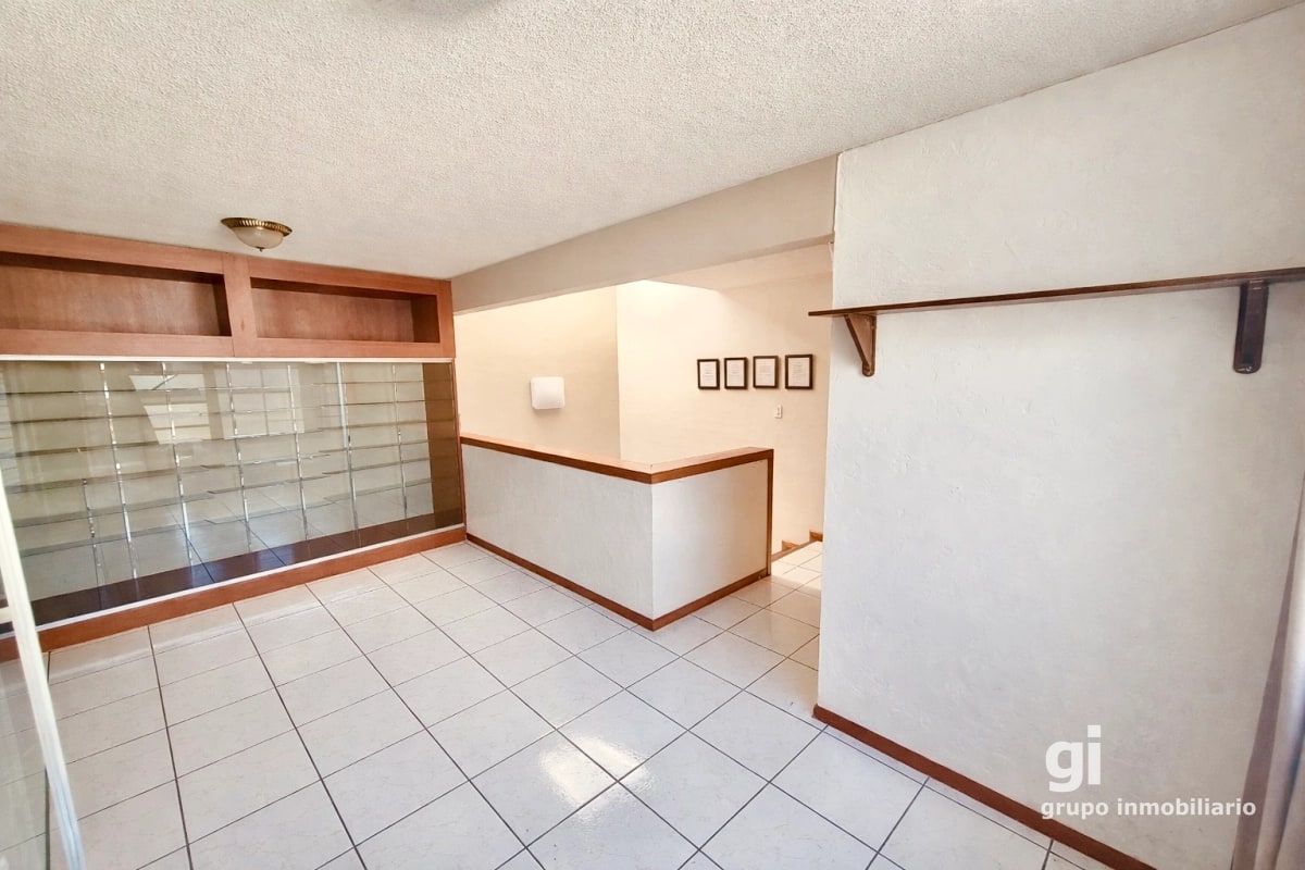Lindo Townhouse Remodelado en Zona 13 - 5