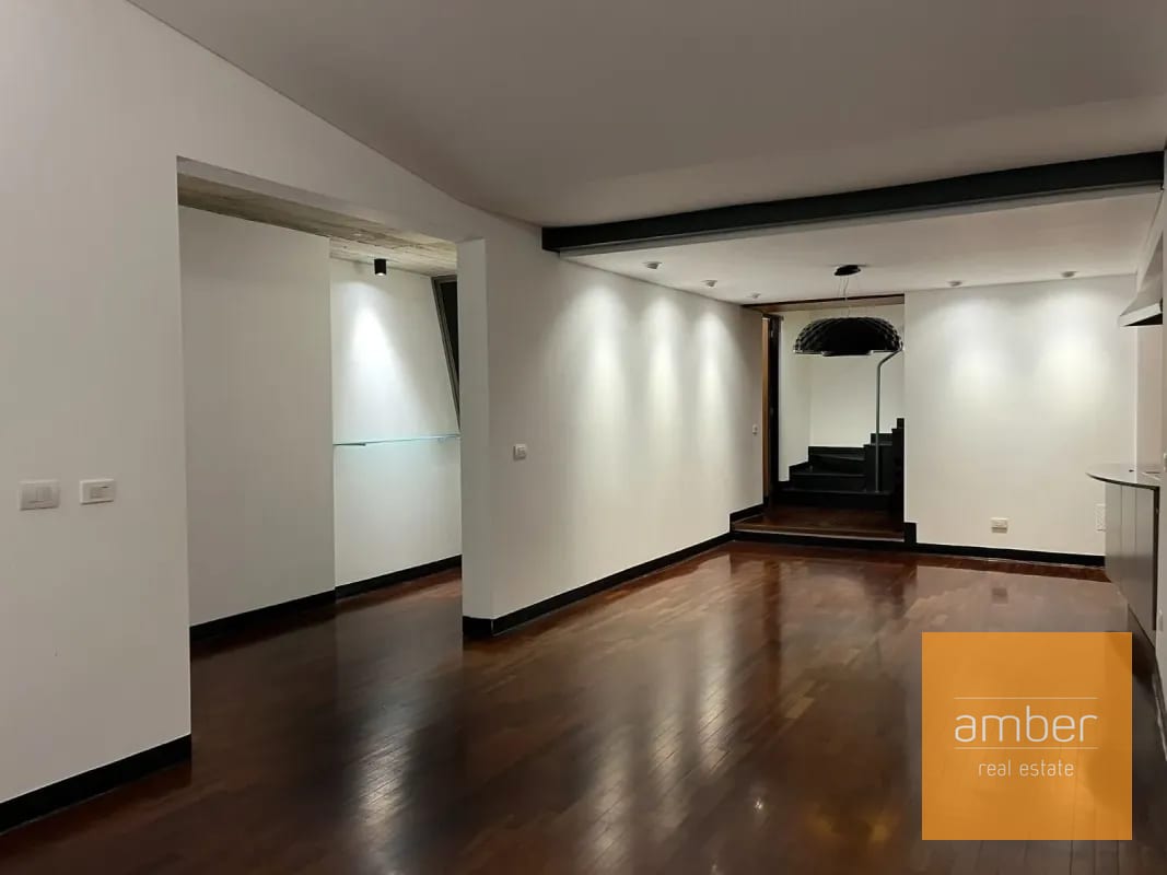 Apartamento en Oakland Lofts, zona 10 — Apartamento en Alquiler en Zona 10, Guatemala, Ciudad — foto 1 de 8
