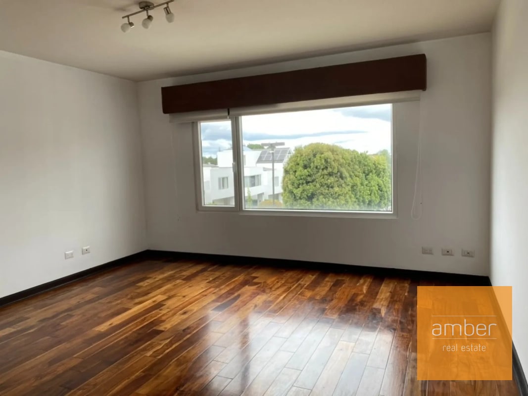 Casa en Campos de San Isidro 1, zona 16 - 7
