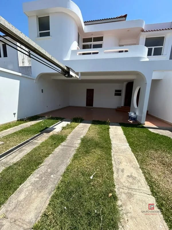 Casa en venta Los Diamantes CAES km 16.5 — Casa en Venta en Carretera a El Salvador, Guatemala, Ciudad — foto 1 de 17