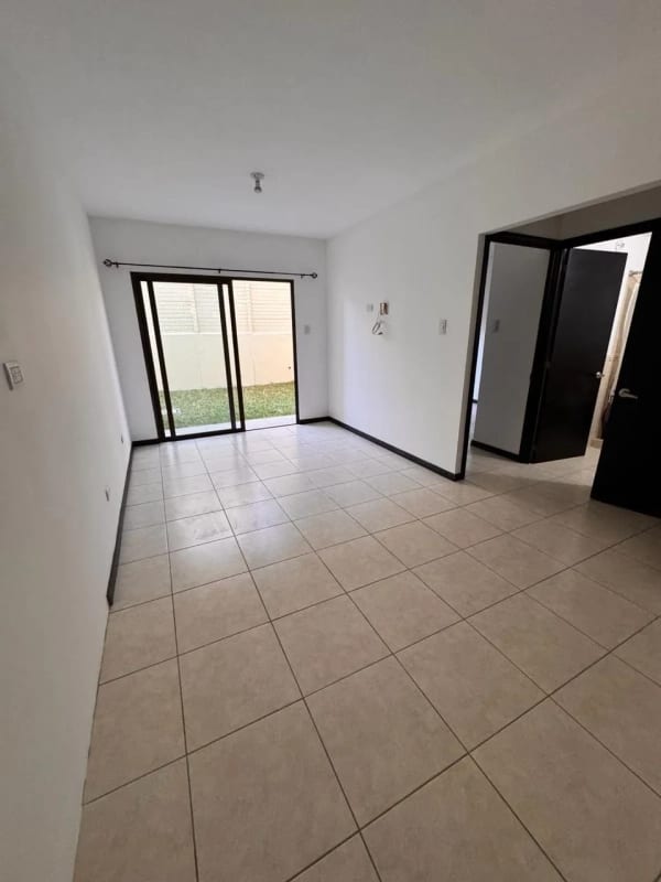 Venta de Casa Vistas de San Isidro Zona 16 — Casa en Venta en Vistas de San Isidro, Zona 16, Guatemala, Ciudad — foto 14 de 15