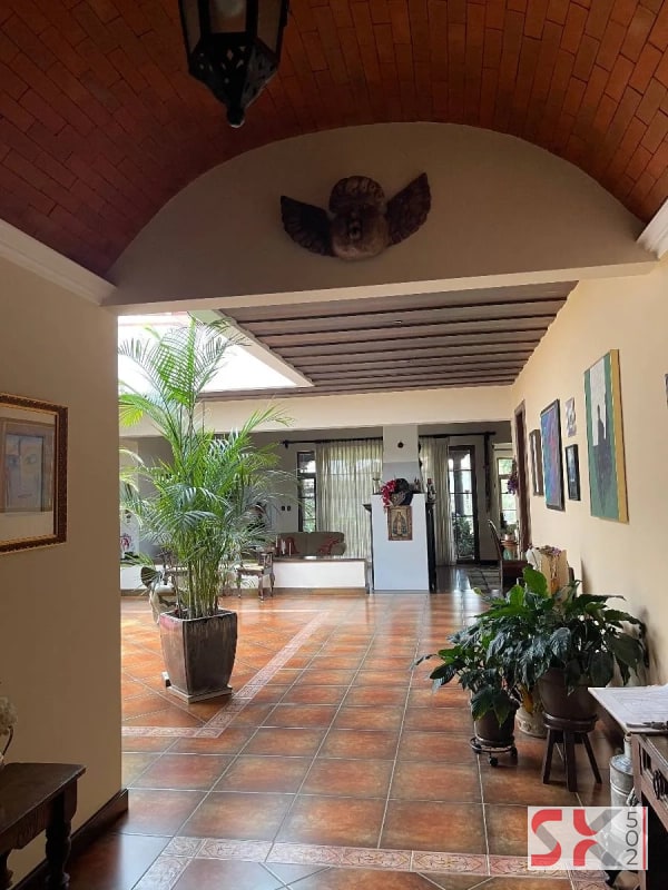 VENDO CASA DE UN NIVEL EN HACIENDA NUEVA CONTRY CLUB - 1