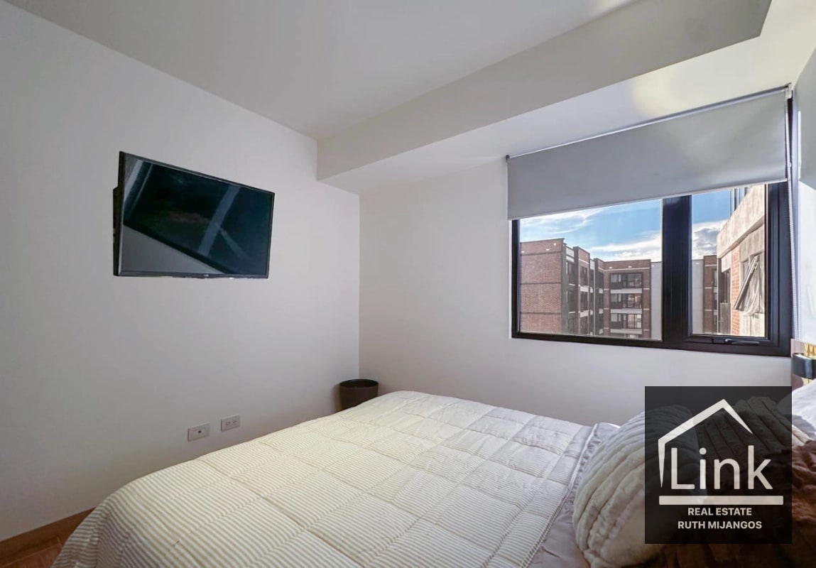 Venta de Apartamento Zona 9 AMUEBLADO - 11