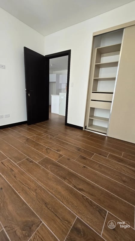 APARTAMENTO EN LIRIOS DE CAYALÁ ZONA 16 - 8