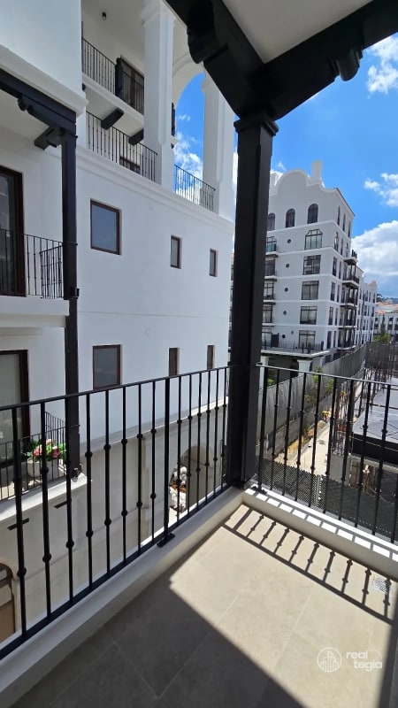 APARTAMENTO EN LIRIOS DE CAYALÁ ZONA 16 - 2