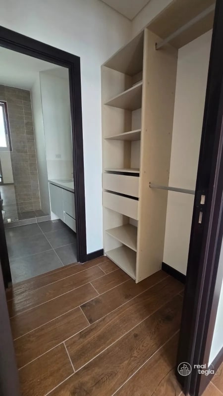 APARTAMENTO LIRIOS IV DE CAYALÁ ZONA 16 - 7