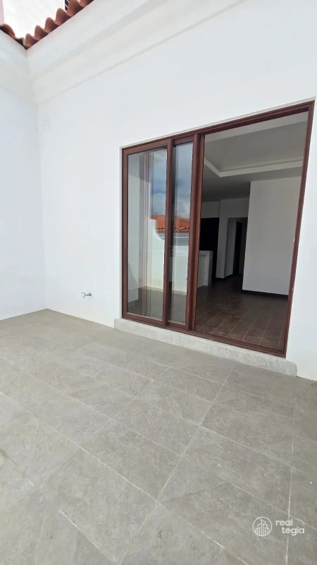 APARTAMENTO LIRIOS IV DE CAYALÁ ZONA 16 - 2
