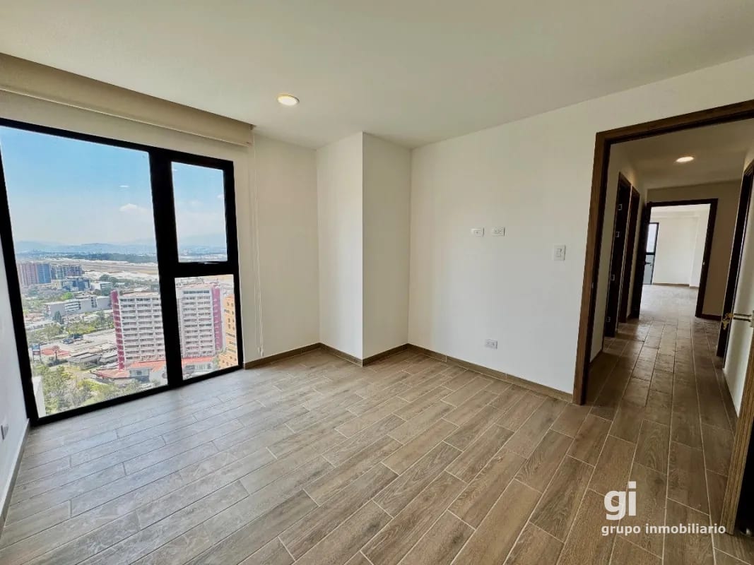 Apartamento en venta para amantes de las vistas y los aviones — Apartamento en Venta en Zona 14, Guatemala, Ciudad — foto 7 de 17