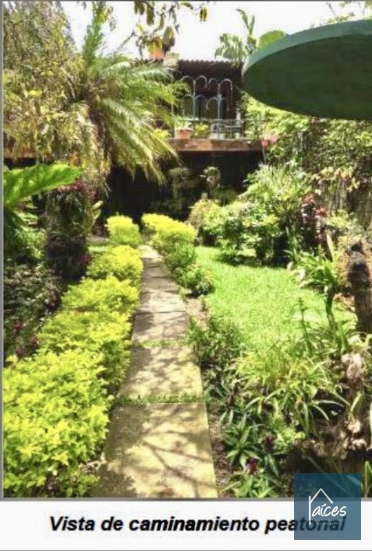 Casa y apartamento en venta SAN LUCAS TOLIMÁN ATITLÁN (D) - 1