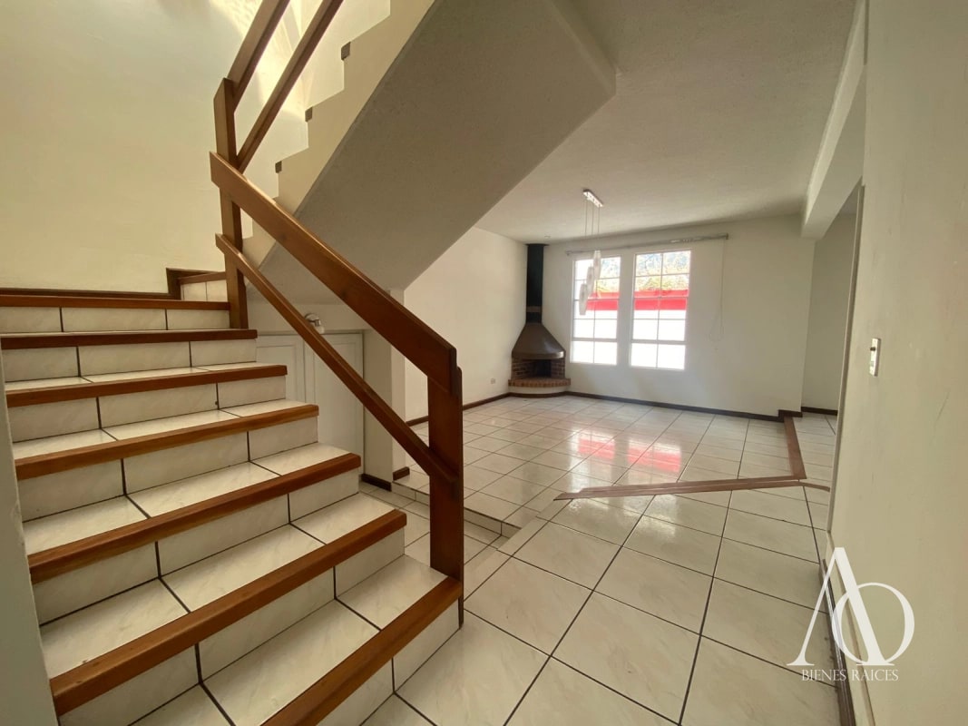 Casa en Alquiler en Monte Azul II, zona 13 / EN DIRECTO - 17