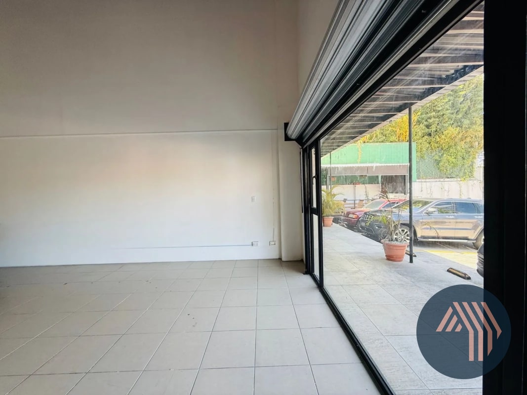 ALQUILER DE LOCAL COMERCIAL 50MT2 - KM 17.5 CES - 4