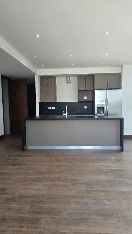 Apartamento en alquiler en Zona 15-Gaura - 13
