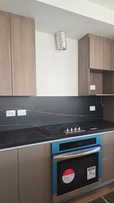 Apartamento en alquiler en Zona 15-Gaura - 9