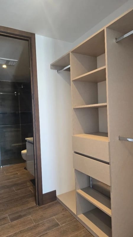 Apartamento en alquiler en Zona 15-Gaura - 4
