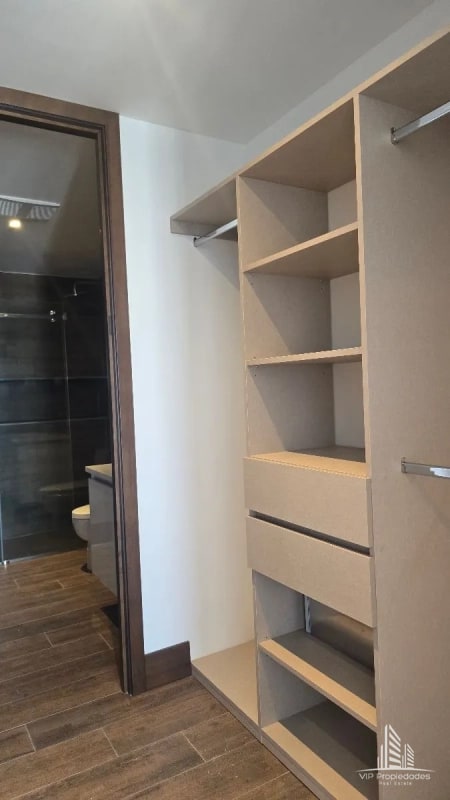 Apartamento en alquiler en Zona 15-Gaura - 4