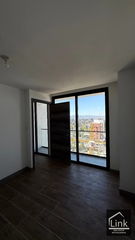 ALQUILER DE APARTAMENTO ZONA 15 KINTEA - 10