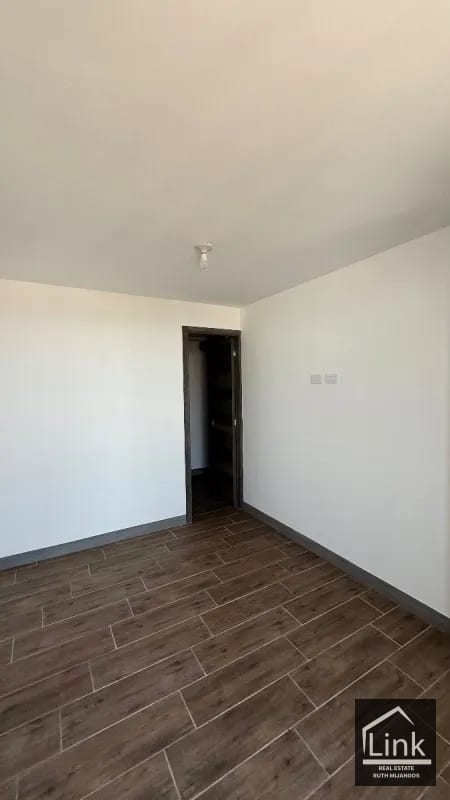 ALQUILER DE APARTAMENTO ZONA 15 KINTEA — Apartamento en Alquiler en Kiintea, Zona 15, Guatemala, Ciudad — foto 8 de 11