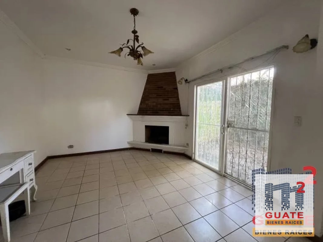 Casa en Venta, Zona 16 - 11